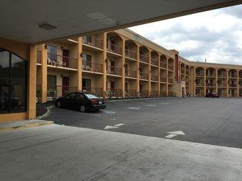Smokies Inn & Suites コダック エクステリア 写真